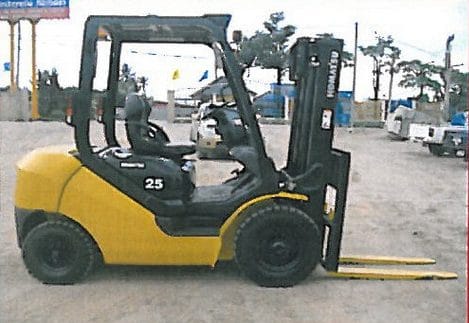 รถโฟล์คลิฟท์ 2.5 ตัน KOMATSU ให้เช่า สุขุมคอนสตรัคชั่น